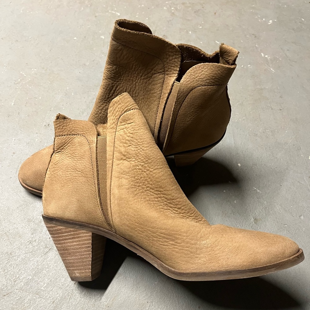 Lucky Brand Camel Ankle Booties